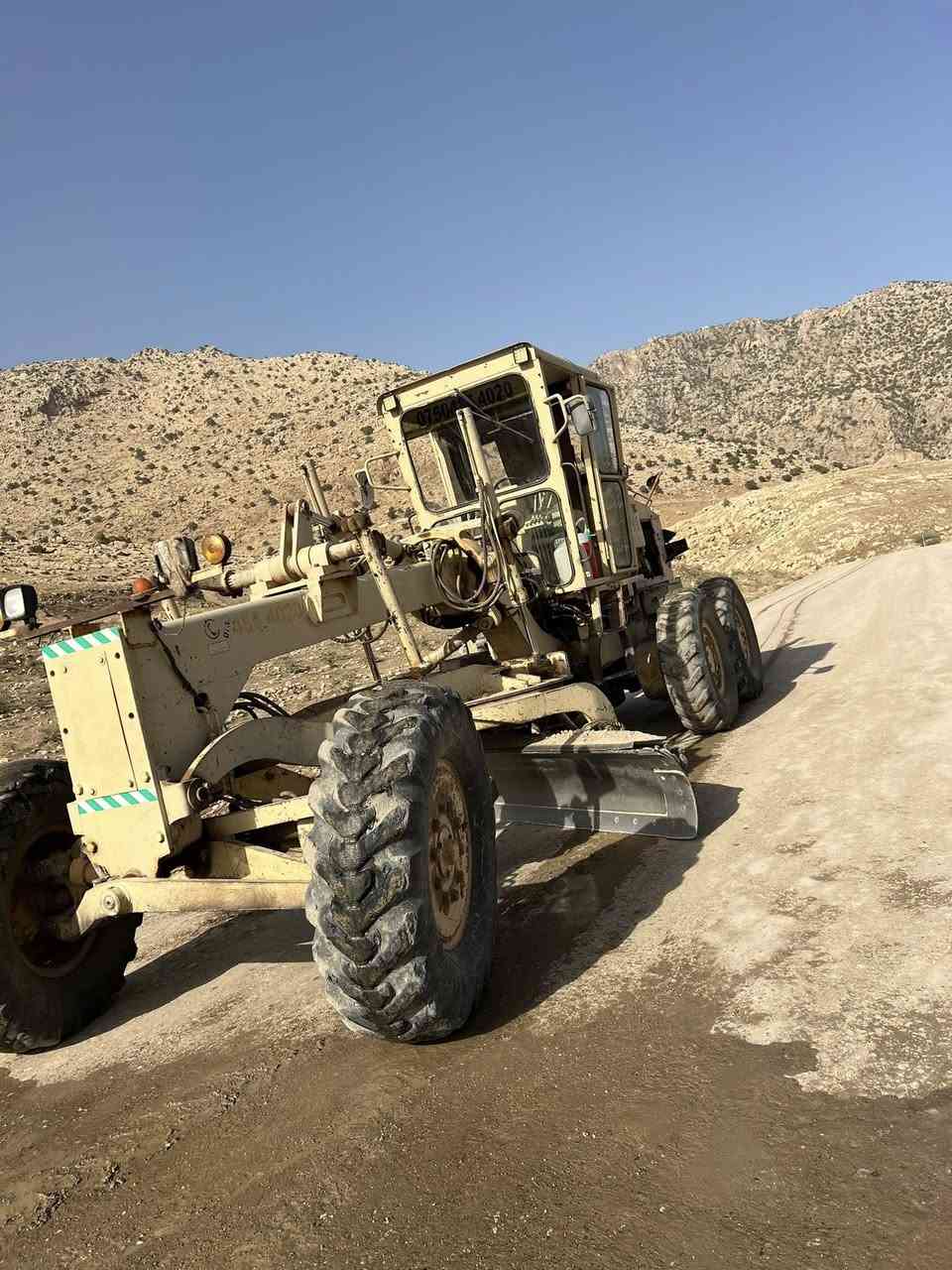 كريدر للبيع ***********
