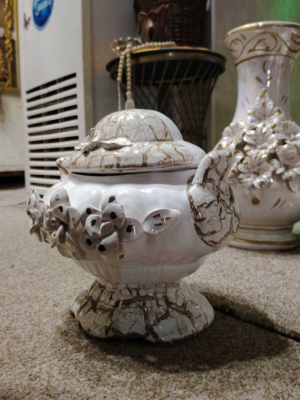 مزهريات فرفوري للبيع
السعر 75
العنوان بغداد ام الكبر والغزلان
***********
