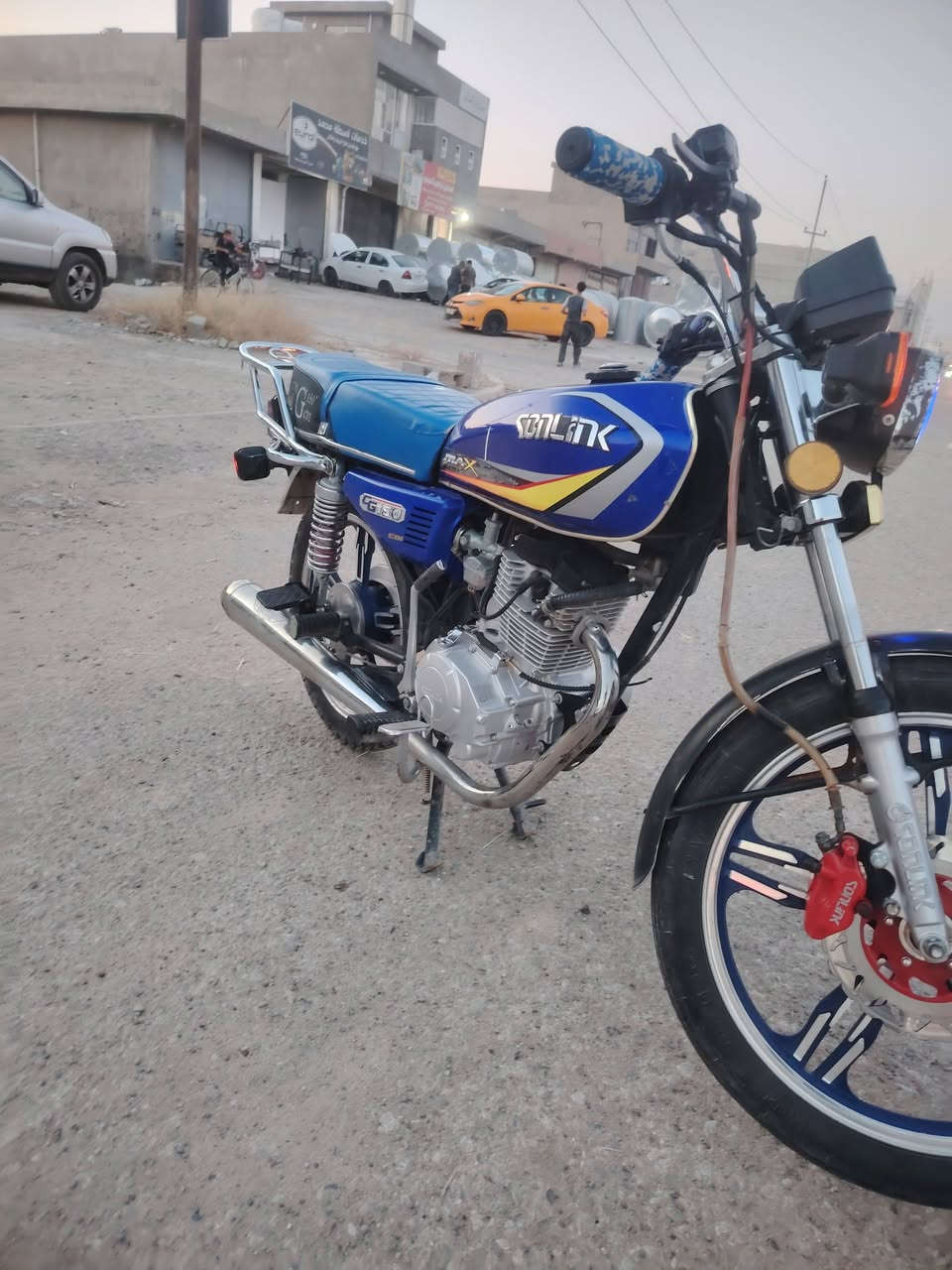 سونيك 24نضيفه ما ناقصه اي شي محرك كبس برغي ما مفتوح منه محرك 150سعر 550بي مجال دراجه حلو و نضيفه دشبول اكتروني بسمه عن بعد سلف كله شغال كهربايت كامل


**إذا كنت صاحب هذا الإعلان وتريد حذفه لأي سبب، رجاءا أرسل رسالة إلى الدعم الفني**