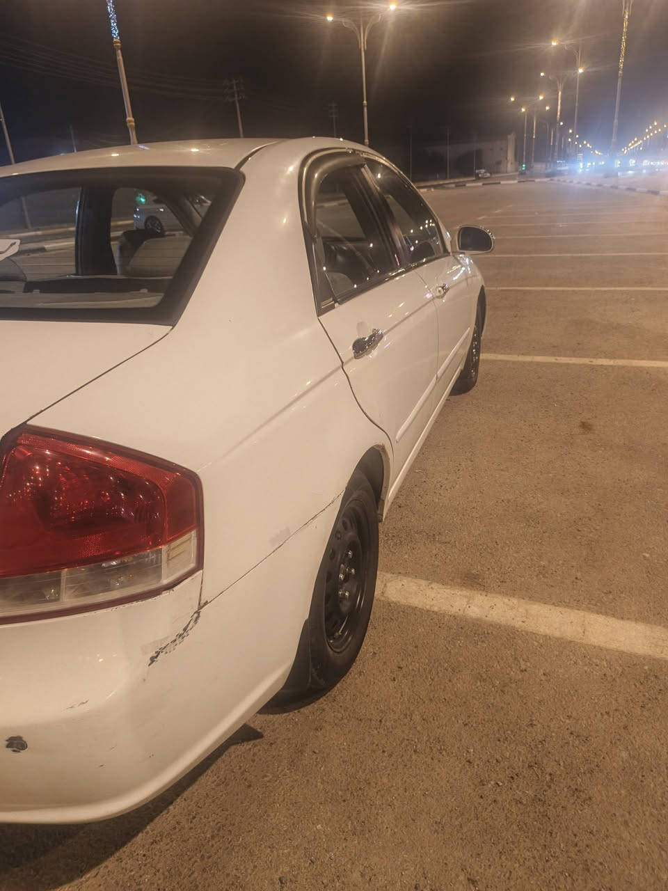 سبكترا للبيع كربلاء موديل 2007 كله شغال تبريد تدفه صبغ حزام  السعر الاتصال ***********
