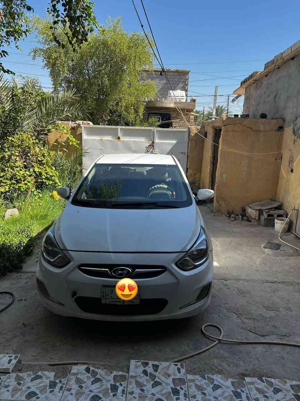 اكسنت خليجي موديل ١٣ ..كير ومحرك نضاف .محرك ١٦٠٠ دكشن عالي .اوتوماتيك.نقصها تبريد بي ليك سنويه ساقطه صار 8اشهر .رقم الماني بغداد بسمي .تحويل مباشر سعرها ٨٥ وبيها مجال .بيها قبق جنطه بي صبغ والدواسات وبيها طخطخات خفيفة  .مكانها ابي غريب *********** (واتساب)
