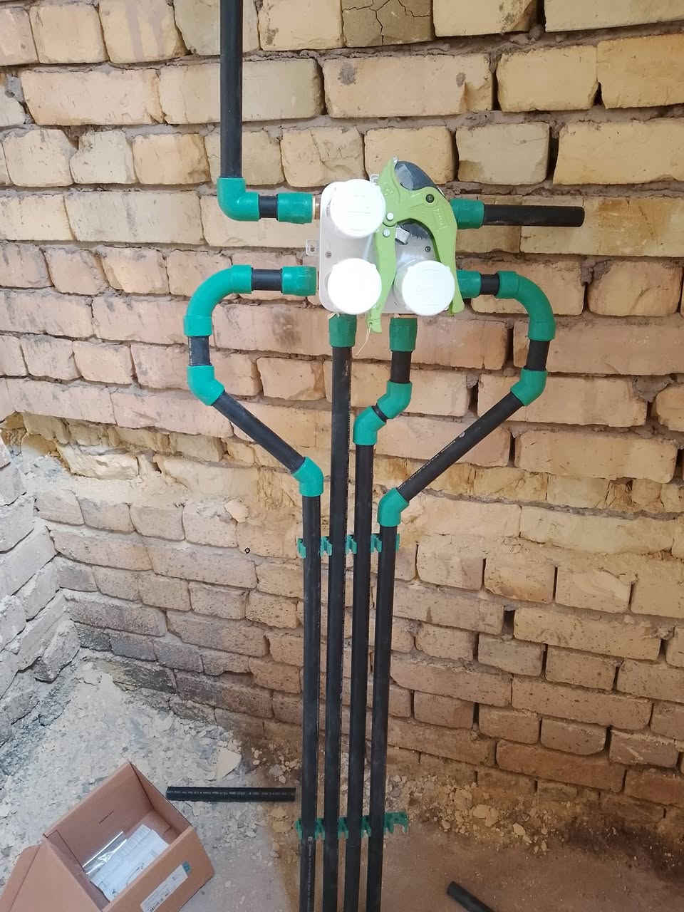 كادر تأسيسات صحيه ماء مجاري تشطيب
العمل حسب الطلب وشرط الفحص والظمان  تاسيس صحيات عامه وسحب أبي مي

يوجد لدينا جهاز سونار لكشف رطوبه وتسريبات
أسعارنه تنافسيه جدا
***********
***********
