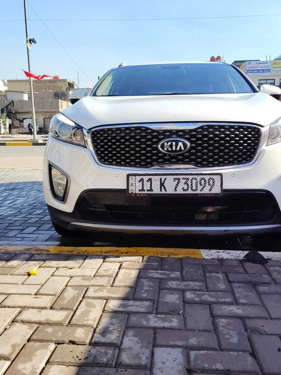 السلام عليكم
سورنتو 2016 خليجي
 مكفوله كفاله عامه
فول مواصفات عده الفتحه 
ماشيه 120 حقيقي السياره مال جناي
وبالعافيه على الياخذها
سنويه جديده لل 2030 
بغداد البياع حي العامل 
السعر 215 قفل من الاخير
***********
