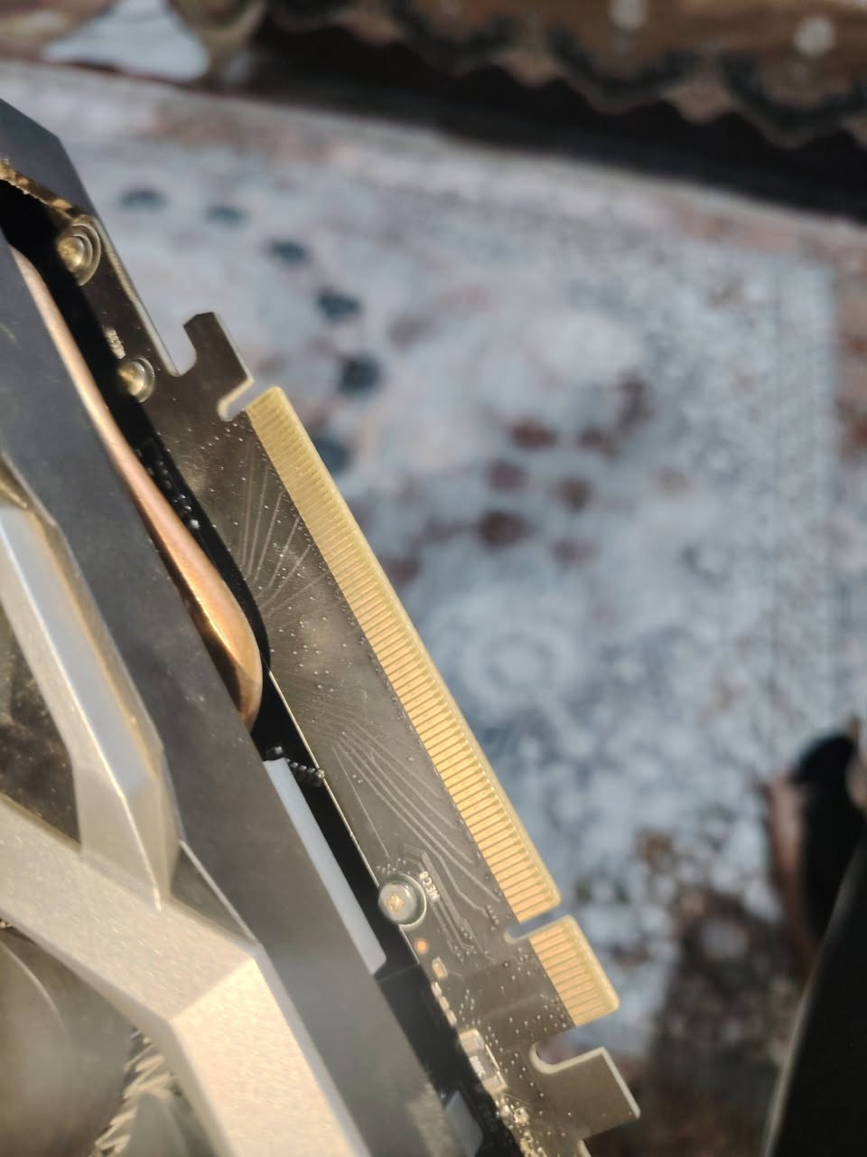 السلام عليكم كرت Geforce GTX 1660 VENTUS XS C 6G 
٪الكرت نضيف 99
لوك ستيكر 
6كيكا
الفي رام
مكاني البصره 
*********** رقمي 
توصيل غير متوفر
السعر 160 الف وبي مجال
