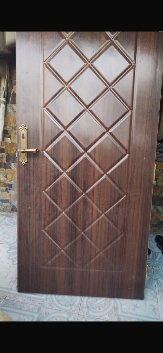 تخم جلد اصلي ١٠ مقاعد بدون اي عيب  مع ٤ ابوام جد. صاج اصلي مع فرن مع جهاز بخار وتنضيف متنوع صالون مع جرابي ٢ مكانهن رمادي


**إذا كنت صاحب هذا الإعلان وتريد حذفه لأي سبب، رجاءا أرسل رسالة إلى الدعم الفني**