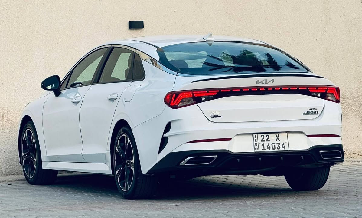 السلام عليكم
كيا K5 موديل 2023 GTLINE رقم اربيل بأسم شركة وكالة او تحويل صور الحادث مرفق مع الصور بدون ايرباك 
المواصفات :  بصمة / تشغيل عن بعد / داخل جلد احمر / كرسي كهرباء / شحن وايرليس / رادارات امامية / رادارات جانبية / اوتو بريك / LED امامي وخلفي / شاشة كبيرة / ويل كب gtline / هندبريك دكمة  / مود درايف / مكينة ١٦٠٠ تيربو / حساسات / دبل صالنصة / وبيهه بعد مواصفات اخرى 
مكاني الكاظمية 
للتواصل والاستفسار. ***********
