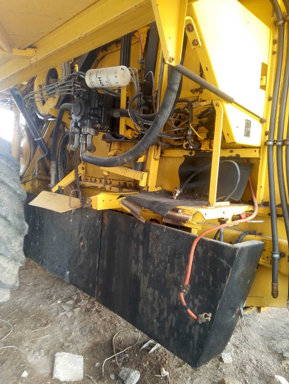 سلام عليكم حاصده للبيع موديل 2005هدرو 5بلم الاستفسار واتصال عل رقم ***********
