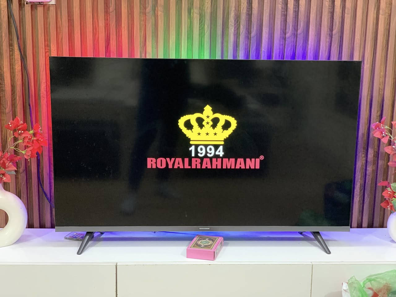 سلام عليكم
بلازمه Royalrahmani حجم 43 سمارت
جديده استخدام اسبوع واحد فقط كارتون 
مالته وحتى نايلون مالته بيه انترنيت ونظام 
اندرويد 15 اخر اصدار مكاني حله شارع 80 
سعر 300 الف وبيه مجال بسيط 
***********
