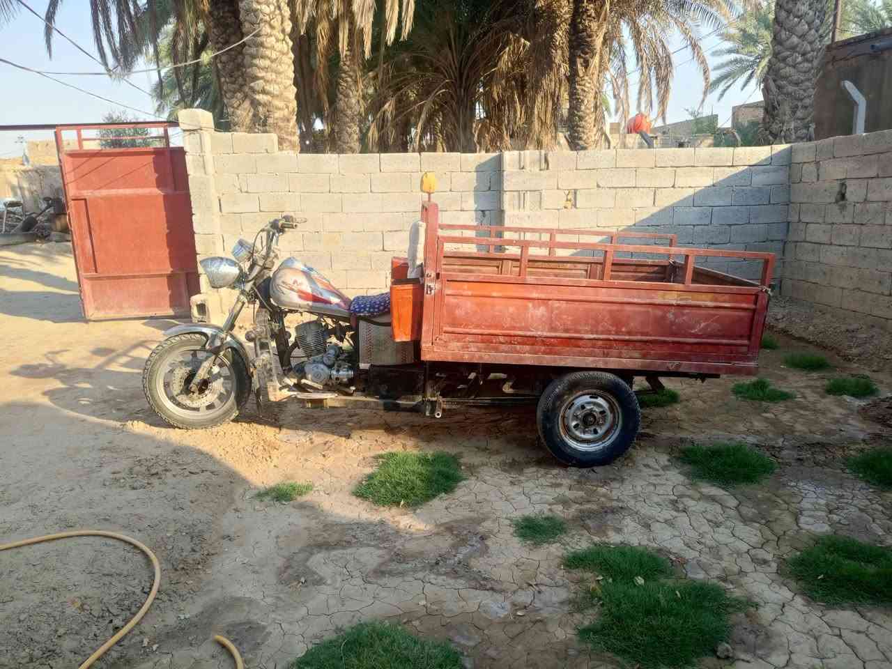السلام عليكم ستوته للبيع موديل 9  ستوته بيه لحيم بل شاصي يم الدوسه الي تحط رجلك عليه مكينه خير من الله هندر واحد تشتغل السعر 650 وبيه مجال مكان الدوانيه


**إذا كنت صاحب هذا الإعلان وتريد حذفه لأي سبب، رجاءا أرسل رسالة إلى الدعم الفني**