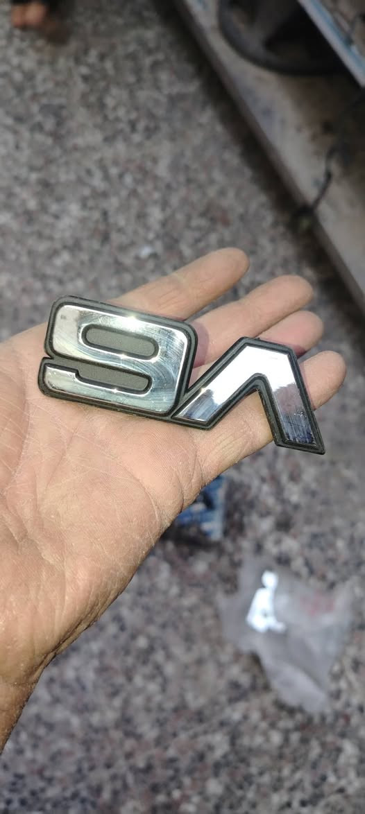 من رخصة الكروب غراض كالوبر للبيع زوج فلنجات اصلي جدي  ١٢٥ منفاضه جديده اصليه ٤٠ علامه ٥الاف بغداد مدينة الصدر ***********
