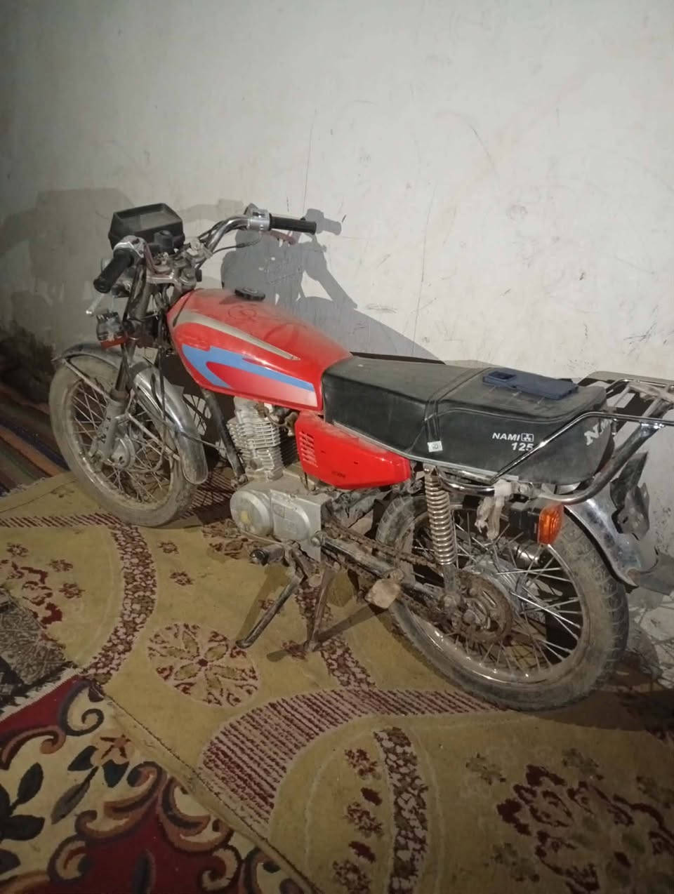 السلام عليكم شباب دراجه 4كير البيع مكينه خير من الله كهربايات شقاله موديل 21وراق صولي المكان واسط قضاء الموفقيه تقاطع الجداول مياح
*********** ابو هاشم البديري الاستفسار تصل
