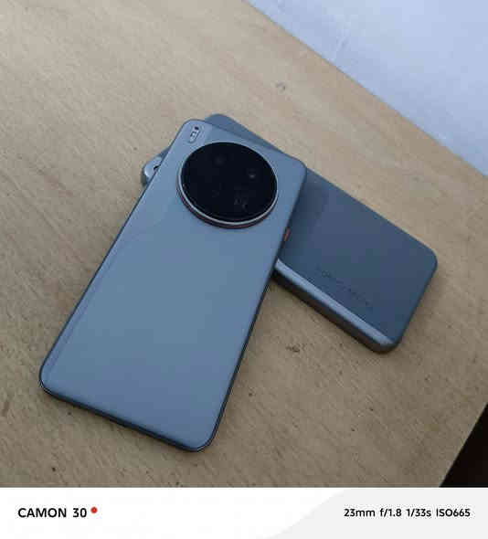 تكنو كامون 40بريمر   5g
ذاكره 256
120فريم
سعره 350
بغداد المعامل ***********
