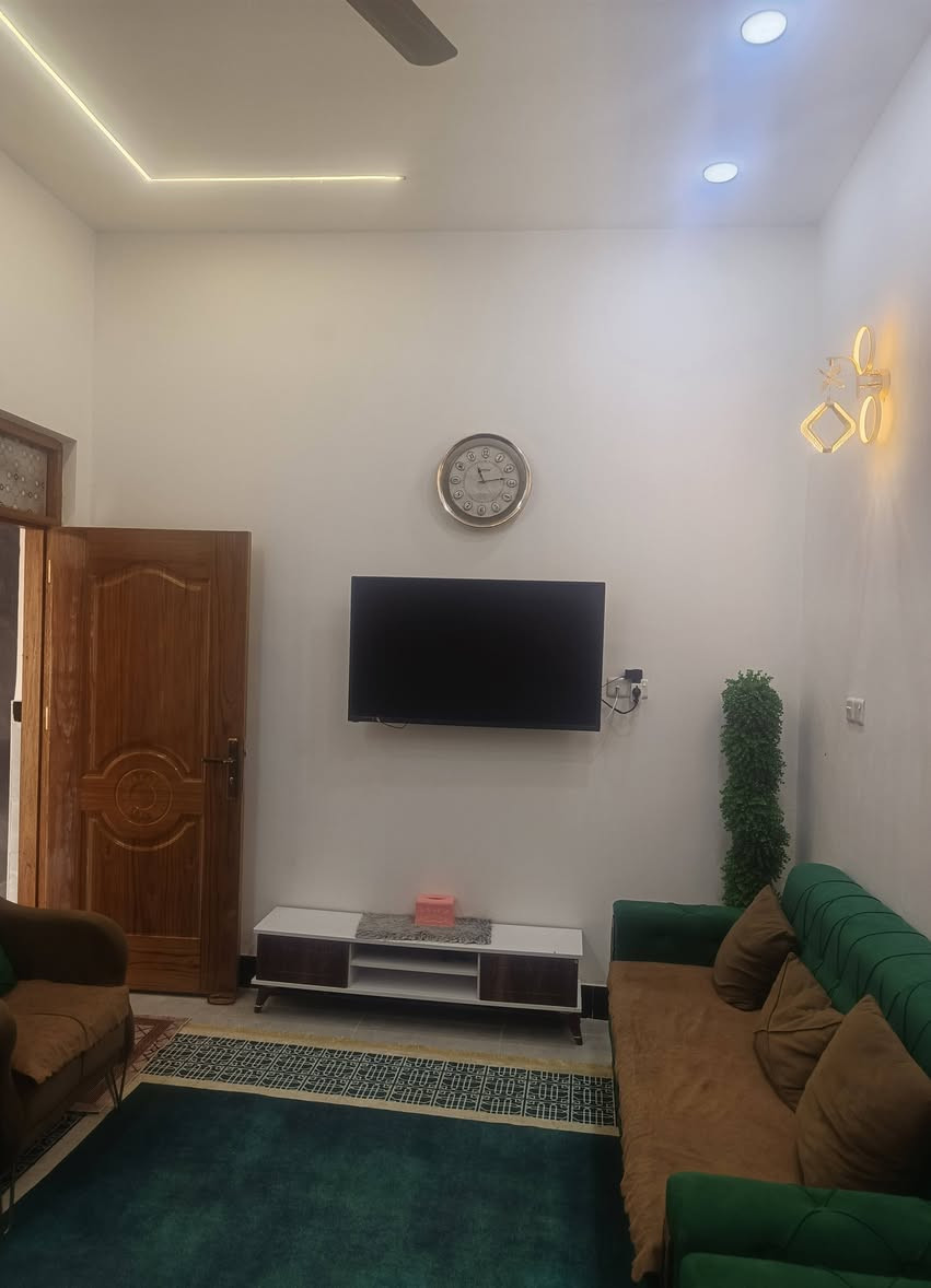 دار للبيع طابو صرف المساحه 100 م حي الموضفين مقابل حي الصحفيين الاستفسار الاتصال ***********
