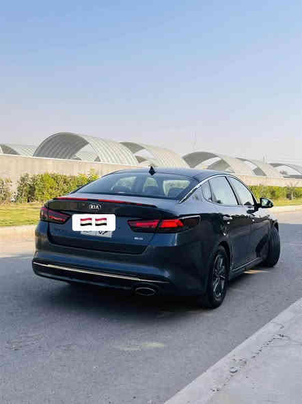 للبيع وبتما ٢٠١٧ وارد امريكي حادث جاملغ فقط بدون دواخل 
فول مواصفات ماعدى بنوراما 
محرك توربو سيارة كفاله مكينه كير حدادية تخم تاير جاهزة على اخر شي 
مكاني الحلة الشراي بي خير ويدلل
*********** Singapore
