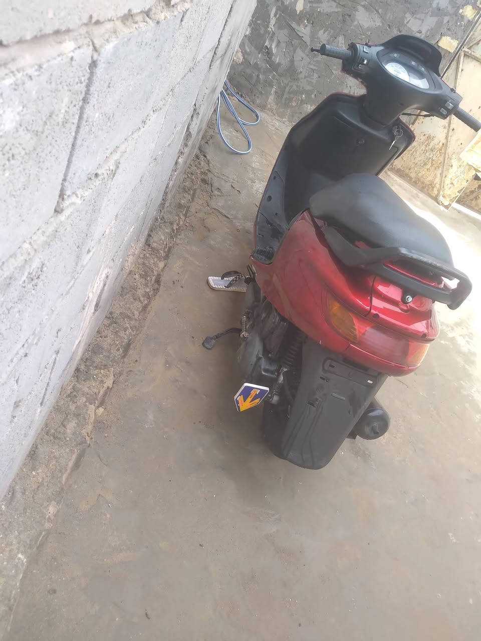 سلام عليكم دراجه فراشه للبيع والمراوس  كفاله عامه كلشي مابيها بحرك بلجيس تايرات جدد كهربائيات كلها شغاله  سعر 500بيها مجال مكاني نجف مشخاب رقم التليفون ***********
