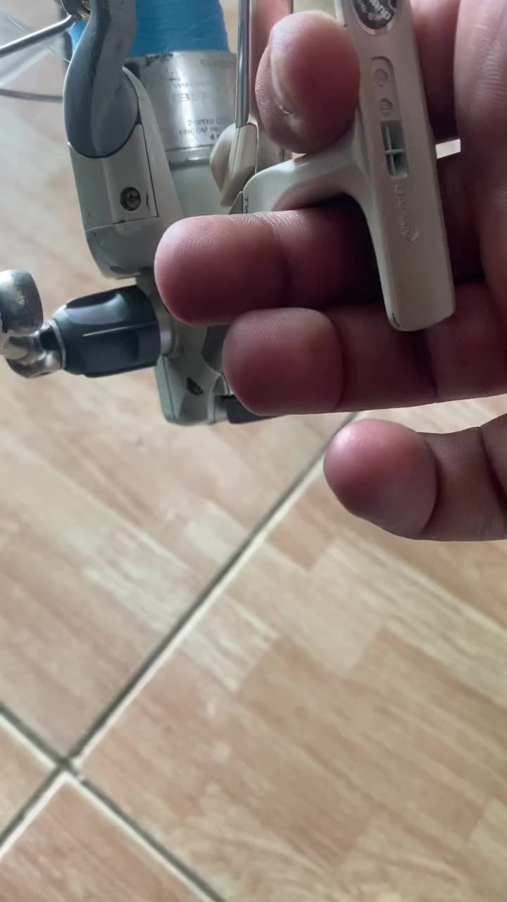 سلام عليكم 
مكينه ياباني شيمانو 
سعرها ٢٥ الف مع توصيل


**إذا كنت صاحب هذا الإعلان وتريد حذفه لأي سبب، رجاءا أرسل رسالة إلى الدعم الفني**