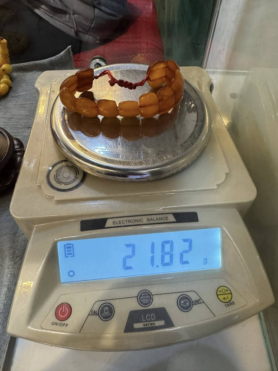 سوار كهرب الماني  قديم 
‏
سعر الغرام 15 دولار 
الوزن  21  غرام


**إذا كنت صاحب هذا الإعلان وتريد حذفه لأي سبب، رجاءا أرسل رسالة إلى الدعم الفني**