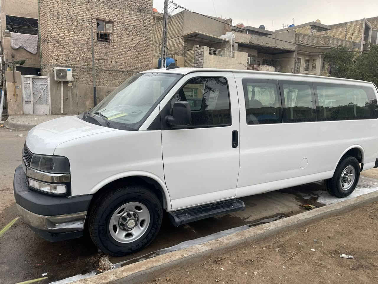 سفانه2024
سلام عليكم سفانه 2024

مكينة6100

سياره دخول جديد مرقمه وكامله رقم بغداد

سياره فول موصفات كامرات حساسات رادار امامي وتحديد مسار سياره جديده بمعنى الكلمه سكنات ابيض ودوس وشاشات داخليه 

مكان السياره بغداد 

السعر 290 وبيها مجال قليل

‭0771 101 0761‬
