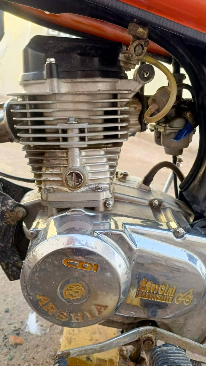 سلام عليكم شباب  دراجه اربعه كير مديل 19 محرك 21 دراجه نضيفه انطيك طرح لحله والله دراجه ماعايزه كلك كلك اسعر 257بيع مجال كلش قليل ***********
