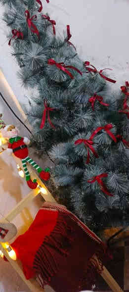 اسو ستور للمفروشات حسب الطلب لذواقات والسعر يعتمد ع جودة الاقمشه
فرشة بنضام ال 6 قطع تلبيسه دوشك +كفر لحاف وجهين سادة ومشجر +2وجه مخدة +2كوشات +كوشه فيونكه كل هذة بس ب 30 الف للحجز والاستفسار التواصل واتساب فقط *********** يوجد توصيل جميع المحافظات 5 اقضيه ونواحي الحسينيه 3 الف
