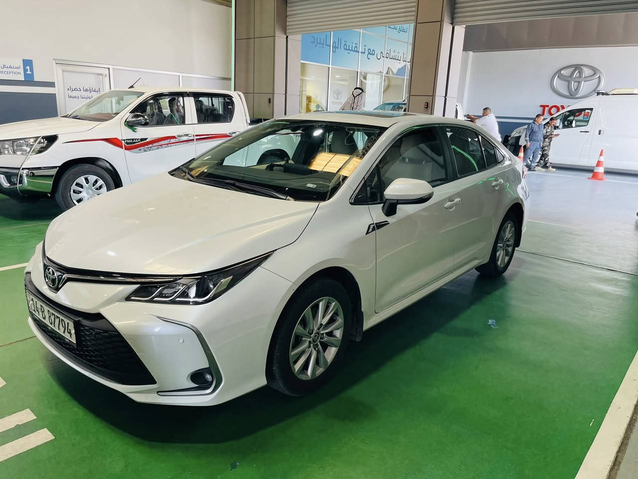 تويوتا كورلا 2024 خليجي (SAS ساز)
ارقام وسنوية  ( رقم بصرة بسمي )
ماشي 9700
فول مواصفات 1/1  GLI
حجم المحرك 1800 بانزين
دخول ذكي بصمة تشغيل بصمة 
فتحة سقف سلايت  
شاشة ديجيتل  
تبريد قطعتين 
بك لايتات لد 
كشاف لايت لد 
مرآة داخلية عاكسة 
شاحن واير ليس
حساس امامي خلفي 

السعر 190

بصرة ابو الخصيب 

رقم 
***********
