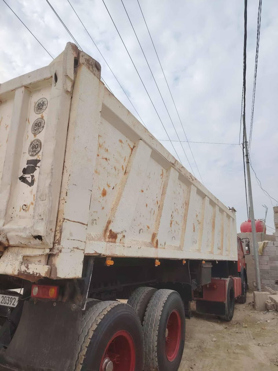 السلام عليكم عربانه للبيع علم2007 كفاله عامه تخم تاير المكان النجف الاشرف للاستفسار الاتصال على الرقم ***********
***********
***********
