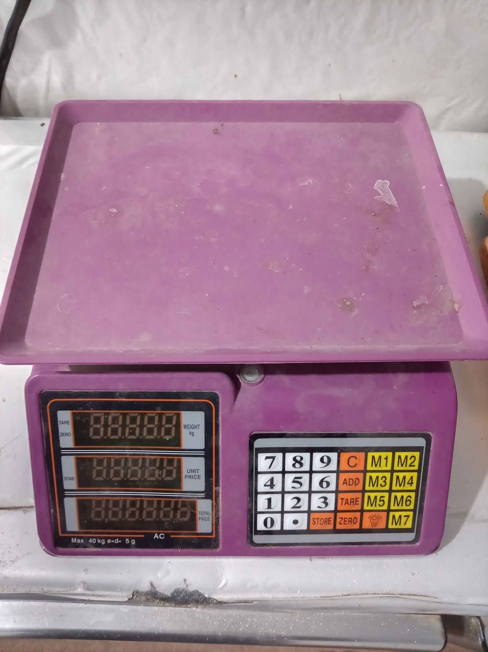 ميوزه مخضر مع ميزان مثل ما موجود بصوره سعرهن 100 قفل اتصال فقط *********** _ *********** مكان كربلاء قرب جامعه العميد عمود ١٢١١ كربلاء, العراق
