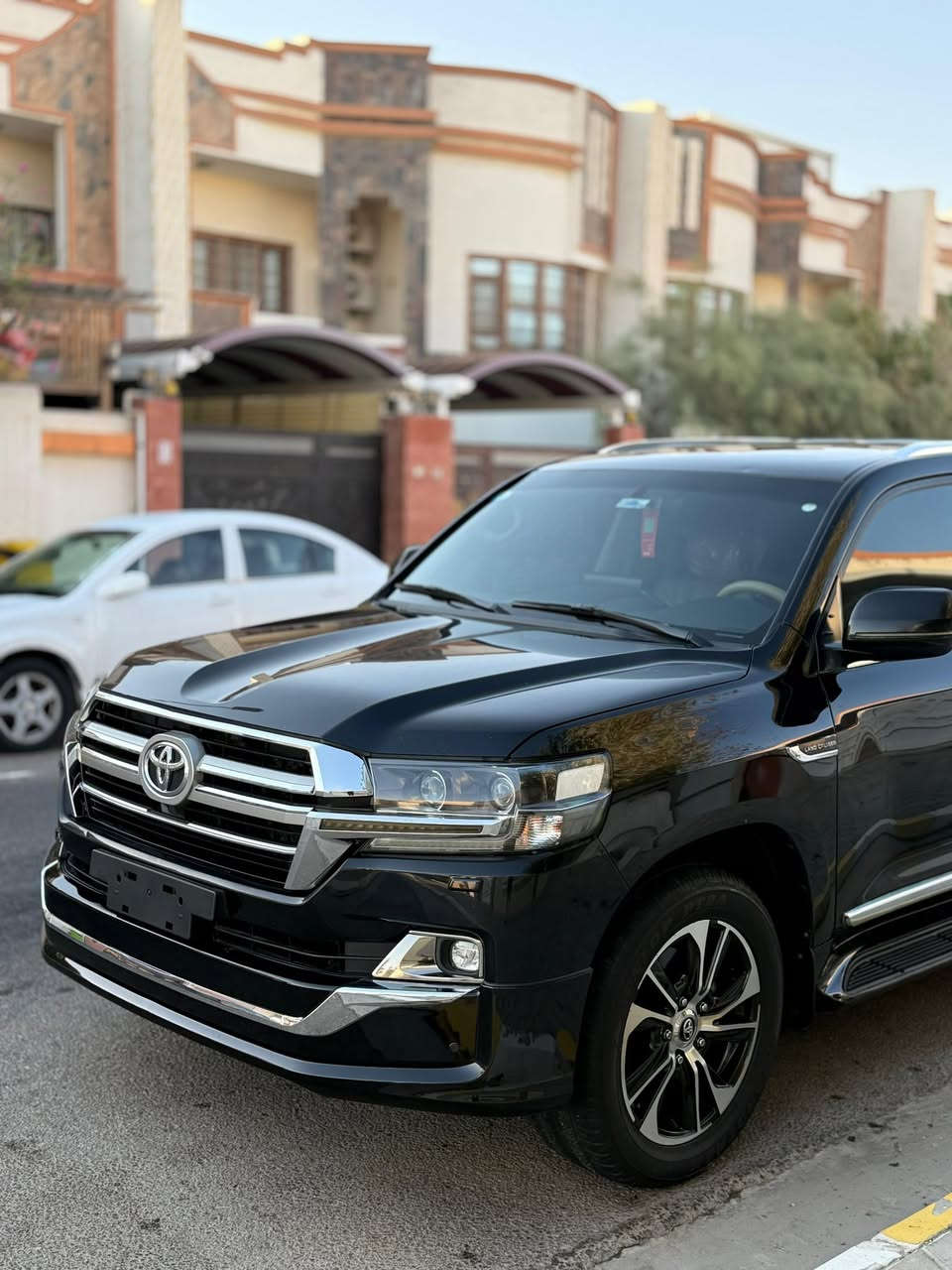 السلام عليكم لاندكروز 2019 / 8 سلندر مكفوله كفاله عامة من زلغ كراند تورنك فول الفول رقم بغداد باسمي سياره بيهة نانو سياره جديده معنى الكلمة ماشيه 160 الف مكاني البصرة *********** سعر 540 يعني خمس دفاتر واربعين وبيهة مجال
