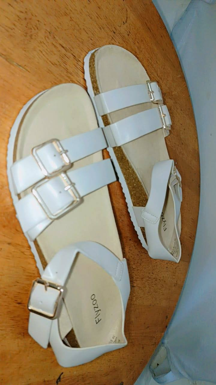 مرحبا حبيباتي فتحت مشروع صغير مكس منزلي واحذيه افتح بث ع التيك توك واسعار كلش حلوة وهاي جزء من البضاعه


**إذا كنت صاحب هذا الإعلان وتريد حذفه لأي سبب، رجاءا أرسل رسالة إلى الدعم الفني**