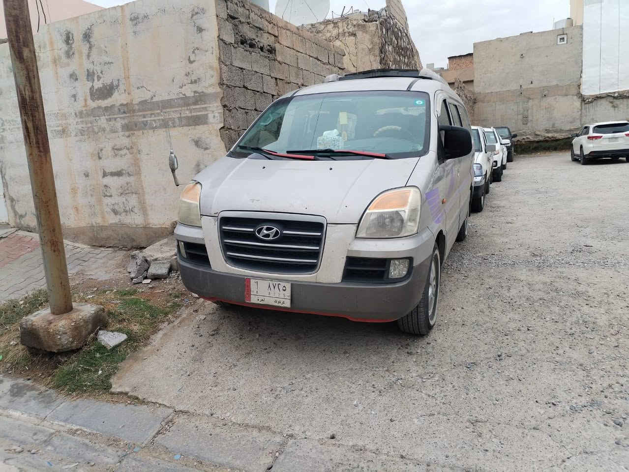 سلام عليكم عندي استاركس لبيع موديل 7 رقم كركوك كير عادي محرك مفتوح شواصي جديد محرك جديد تبريد ثلج سيارة ماشالله خير من الله سعر 70 شراي يخابر ع امير الحسكلي ***********
