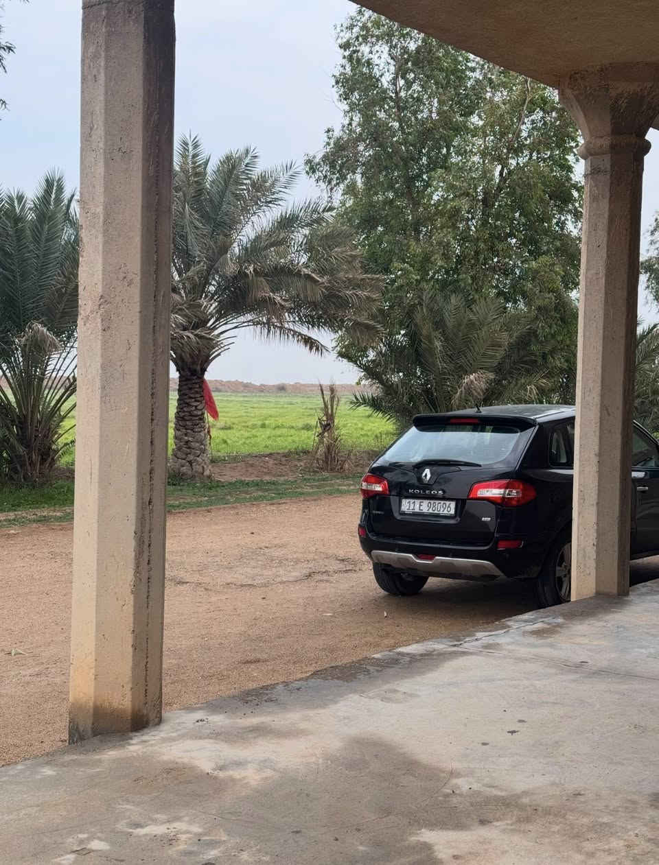 سلام عليكم  رينو كوليوس 2013 
فور ويل 
رقم نكليزي 
وباسمي 
وسياره جاهزه 
مكفوله كفاله عامه 
محرك وكير 
وهاذ سونار ماله
وتايرات خلفي جديد 
مكاني بغداد العبيدي 
الي يحب يتصل على هاذ رقم 
***********
سعر 105
