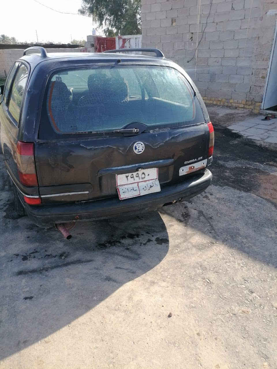السلام عليكم 

سياره أوبل موديل 95 رقم سليمانيه بدون اوراق  السعر 15وبيها مجال.. 

الرقم 
***********
