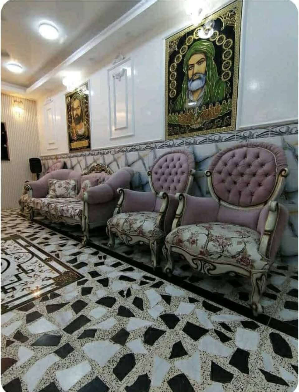 السلام عليكم ورحمة الله وبركاته🌹
توفر عدنه تخم مصري تكمه ثقيل مشتري بمليونين 
مواصفاته:
١٠ مقاعد 🤩
٨كوشات هديه 😯
طبله وسطيه هديه 🤩
🤛وبس بـ625 🤜


**إذا كنت صاحب هذا الإعلان وتريد حذفه لأي سبب، رجاءا أرسل رسالة إلى الدعم الفني**