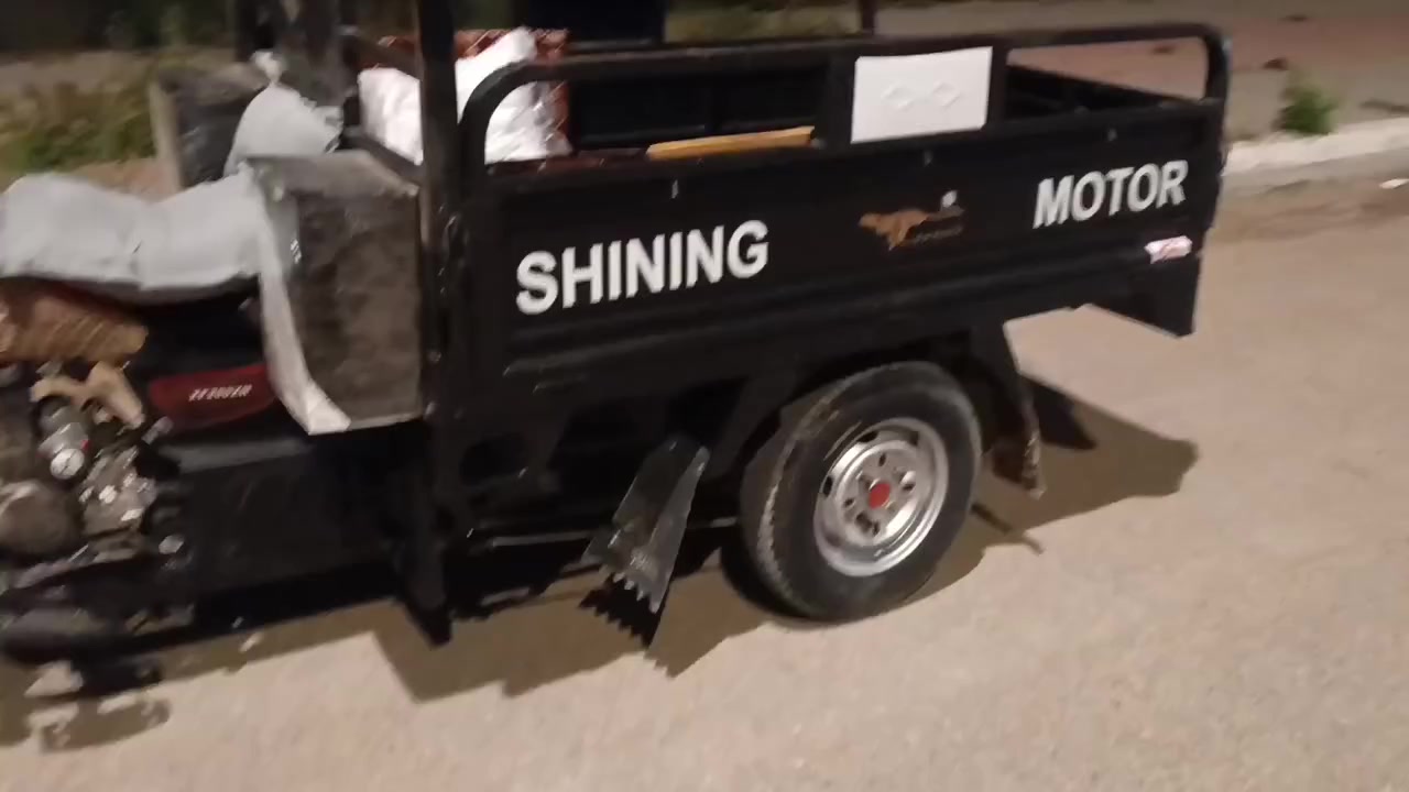 سلام عليكم ستوته نظيفه شواصي وبدي نضيف فولل ومحرك مكاني ديالى بعقوبة ***********
