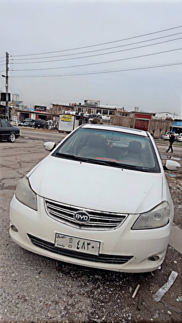 Byd.2014 کتابی مزایدەی کەرکوک وەکالەتی بۆ کراوەتەوە بە ناوی خۆمەوەیە سەیارەیەکی مەزبوتو کەم مەسرەفە  ئەشیای هەموو شتیشی هەرزانە سڵاید بەسمە حاسە کارەبای مەکینە .هەموی بە شەرت مەزبوتە دەعمو شتی نیە پێشو پشتی هیچ لە سلیمانم .35 معامەلە /***********
