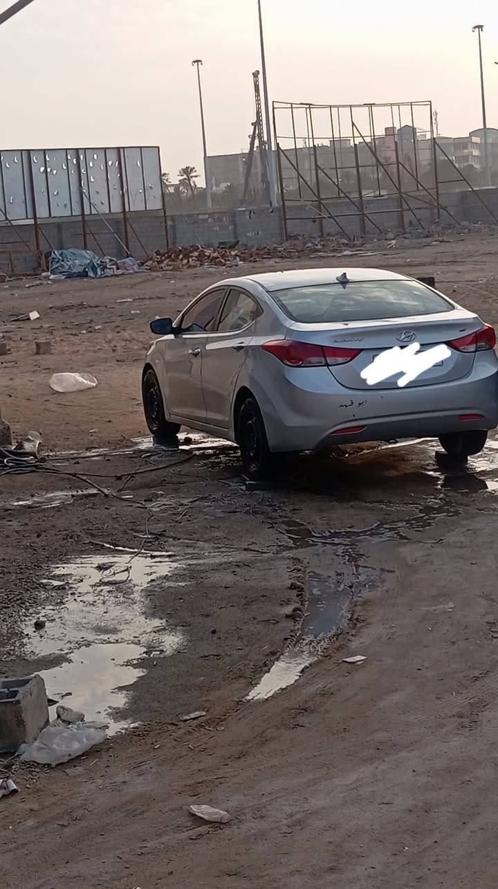 النتره افانتي دوات دوات كصه جنطه موديل 2014سياره كير مكينه تبريد دواخل كسر جيس سياره كرتون علمن سياره مابيهه الوحات بس سنويه
ترهم مروس وبيع 48ورقه ***********
