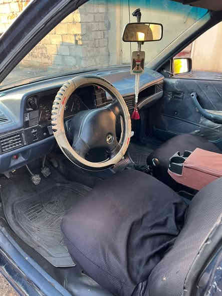 للبيع كاديت سنويه خضره كابون بيها بيها اثر نفخ السعر 18وبيها مجال لاستفسار ع رقم ***********
