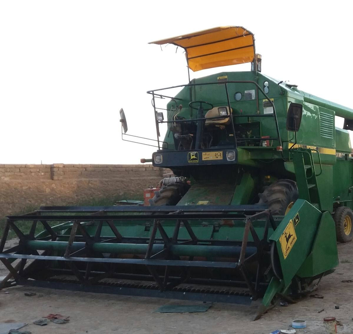 السلام عليكم
للبيع

دراسات عدد 2

جوندير 

موديل 88 

رقم نينوى

العنون الموصل 

للاستفسار 

***********
