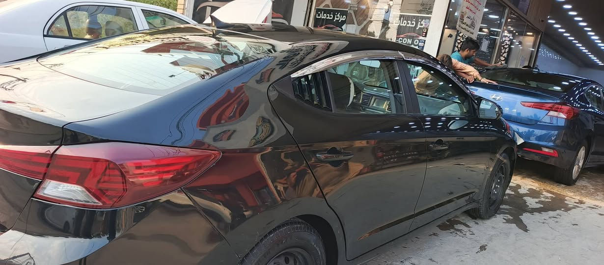 سلام عليكم النترا موديل 19 ايتي سعر137
سلام عليكم النترا موديل 19 ايتي للبيع النترا للبيع موديل 19خصوصي كير ايتي بلادي المرغوب 
السياره حادثة كلش حلو وبسيط تعتبر كلين والمكان الأمشر علي بصوره بي صبغ حجل مال جكلق فقط الباقي كفاله شواصي دواخل كله جديد
صدر خلفي امامي جديد كرتون 
تايرات تخم جديد صار سبوع شاده مابيه نقص برغي سياره خير من الله ماشيه 180نضافه وضع السياره جيد جداً تخبل المكان بغداد الدوره تواصل واتساب***********
