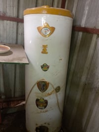محل دجاج • غراض محل • للبيع