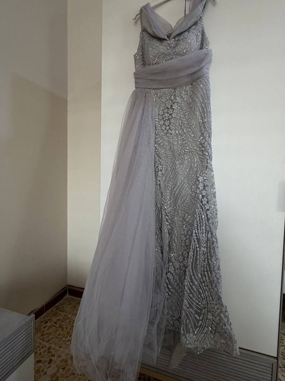 فستان مناسبة قياس ٤٠ قفله ٤٠ الف جديد بدون إي عيب


**إذا كنت صاحب هذا الإعلان وتريد حذفه لأي سبب، رجاءا أرسل رسالة إلى الدعم الفني**