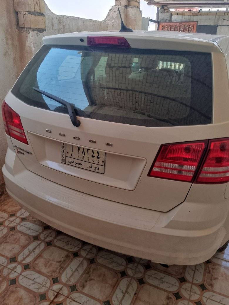 سلام عليكم سياره دوج جورني مديل 2015 حادثه جاملغ جهت سايق مبدل، 7راكب محرك 4تبريد 3قطع سياره نضيفه قبل كم يوم شادله طخم تاير باتري جديد حداديه نضيفه شاشه كبيره سنويه الحد 2030مداور ثاني يوم راقم نكليزي ذي قار  عنوان ذي قار سوق شيوخ سعره 137راقمي ***********
