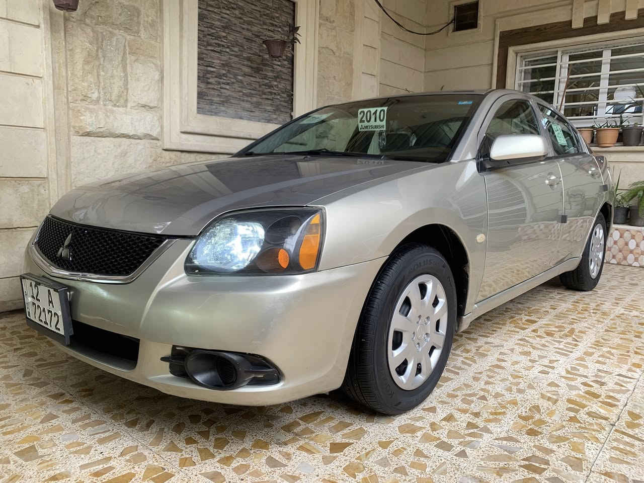 فلوسك قليلة وتريد سيارة ياباني اصل وفصل وقوة ومتانه وتبريد وبلا عطلات وجديدة حيل حيل ومال جناي محافظ عليها ومستلمها من الشركة
 اقوى ماصنعت مستبوشي وبانزينك عادي وتبريد ثلج وسيارة اصلا بلا 
  عطل ولا تشوفك صناعة وسعر مناسب.

مستبوشي كلنت 2010   استلام شركة اقواس حرة جديده مكفوله تايرات جدد محرك جديد مامفتوح گير  لايتات زينون …السيارة جديدة على  وضع الشركة على يد صاحبها  13 سنة من الاستلام رقم نينوى انكليزي … ابيعها كفالة عامة.بيها بابين  صبغ رش بدون داخل  مال شخوط وتوحيد لون..السعر النهائي85 مكان السيارة بالموصل تحويل مباشر للاستفسار ***********
