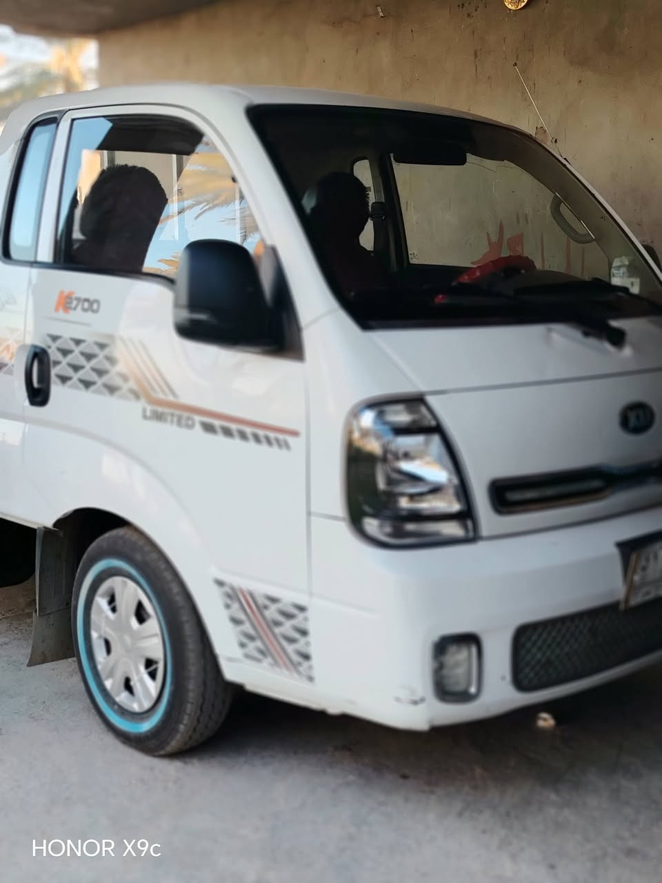 سلام عليكم كيا موديل 2022 رقم بغداد بسمي تحويل مباشر سياره مكفوله محرك شركه تخم تاير باتري جديد تبريد شغال *********** ***********العنوان ابو غريب
