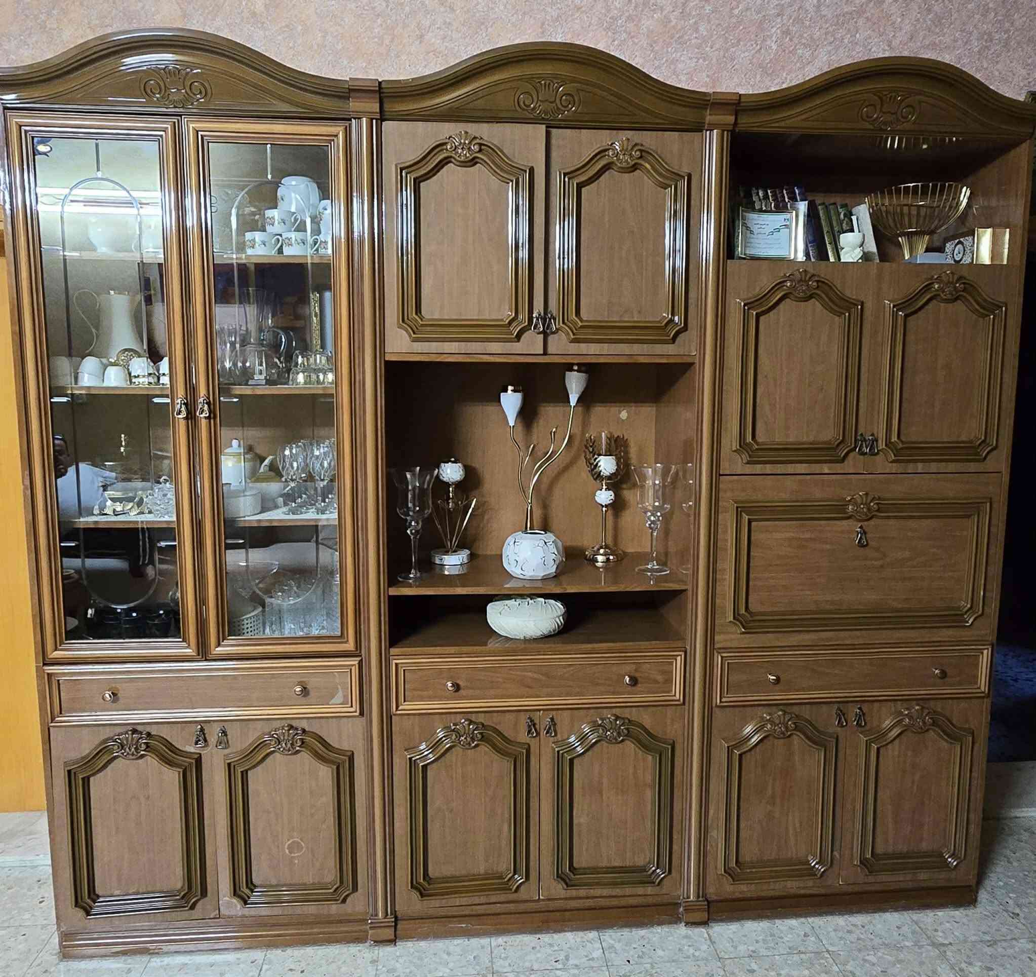 بوفيه للبيع بحالة ممتازة .. وبسعر مميز


**إذا كنت صاحب هذا الإعلان وتريد حذفه لأي سبب، رجاءا أرسل رسالة إلى الدعم الفني**