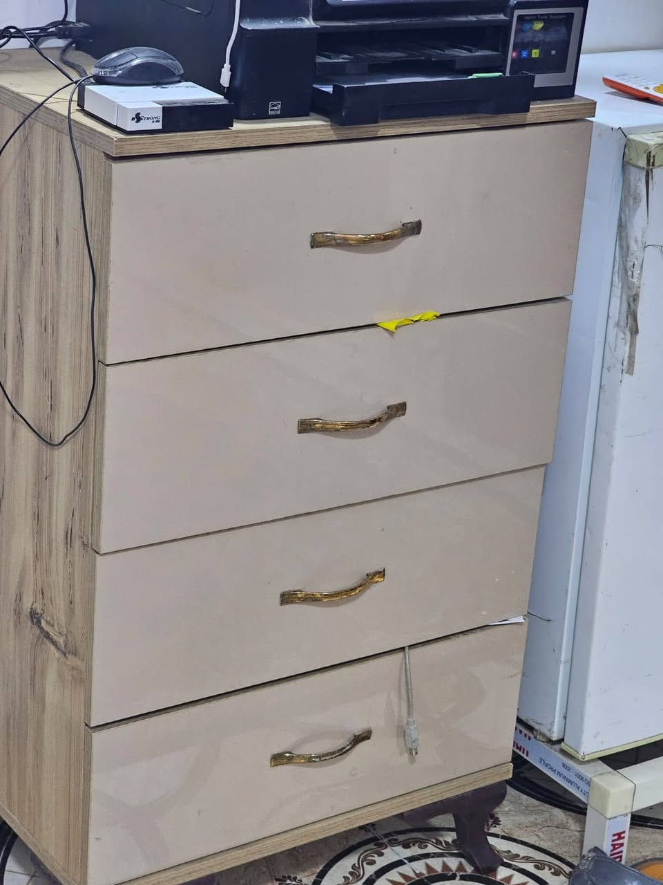 السلام عليكم... غرفه نوم تركيه جديده سعر 800 علمن سعرها من شتريتها بمليونين للتواصل
 *********** عمارة, ميسان
