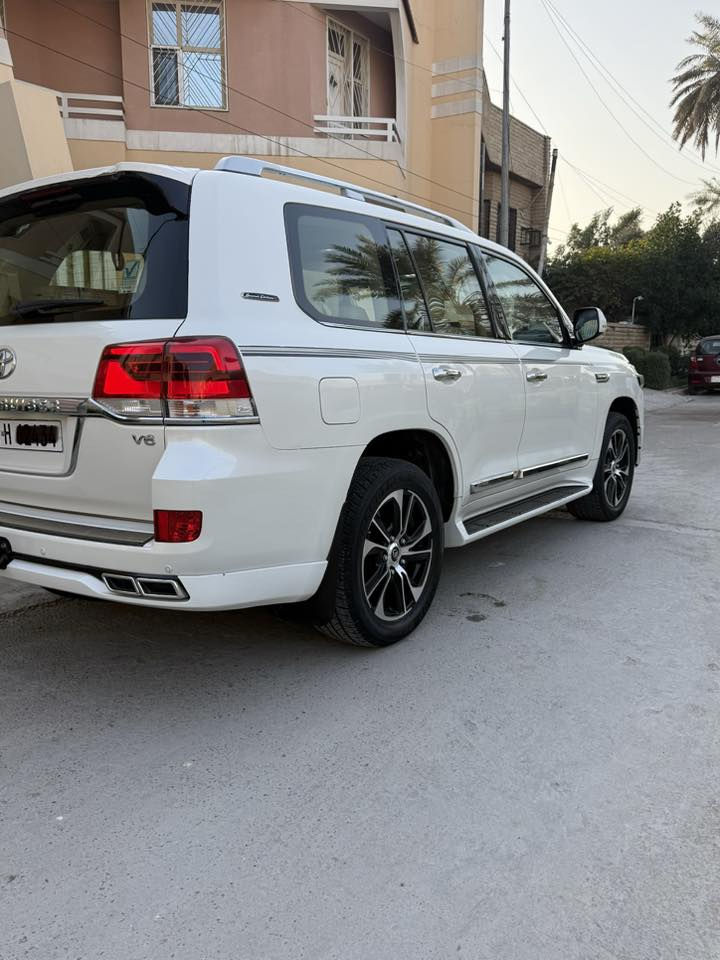 لاند كروز 2021 ساز باب اول سبشل ادشن
فول مواصفات ماشيه 85 الف 
مكفوله كفاله عامه 

رقم بغداد باسمي 

سياره جديده بمعنى الكلمه 

متواجد واتساب ***********

بغداد زيونه
