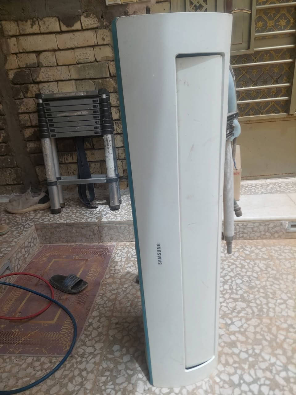 قطعه داخليه سامسونك بلاديه شغاله بدون ريمونت اوحماله .. سعرهه 100
***********
