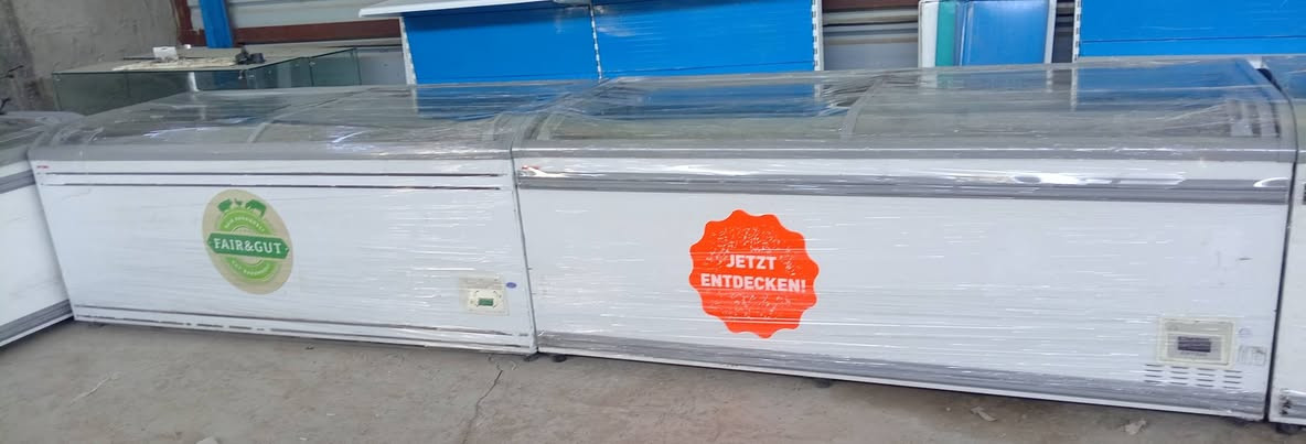 السلام عليكم
موسم خير انشاء الله 
يوجد للمحلات عارضات كبار  
 للاستفسار مكان بابل خاص
العدد اربعه هذا رقم التليفون
***********
