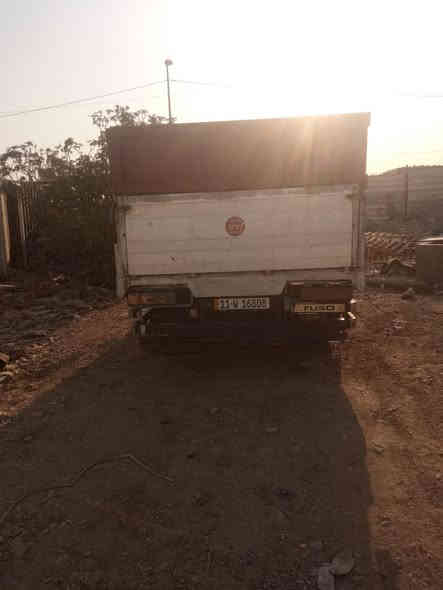 هينو للبيع مكينة 60 لاتبخير لا تنقيص تخم تاير موديل 1995 طول البدي 4ونص بلادي اتصال عل هذ الرقم ***********
